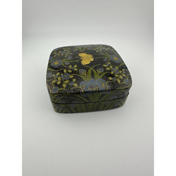 Kashmiri Paper Mache Trinket Box Hand Painted Floral Butterfly 4" - Picture 4 of 10
